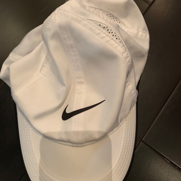 Nike dri fit hat